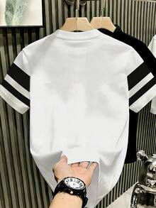 Manfinity Homme Áo thun nam cỡ lớn in hình ngựa cao bồi kẻ sọc cổ điển, lý tưởng cho mặc hàng ngày và dự tiệc mùa hè. - Nhiều màu - Xem 2