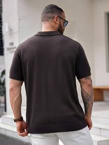 EASEVO Manfinity Brand - Men's Plus Size Solid Color Raglan Short Sleeve Half-Zip Knit Top, Vacation, Father's Day Gifts - Coffee Brown - View 4