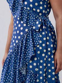 ELLERISSA 大码魅力交叉V领收腰褶皱长款缎面连衣裙，蓝色，波点印花裹身裙，系带腰中长连衣裙，女士夏季服装，春夏连衣裙，缎面连衣裙 - 霧霾藍 - 查看 6