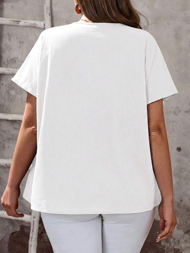Plus Size Women's Summer Casual Vacation Country Solid Color Round Neck Short Sleeve Button Decor Solid White Shirt, Spring/Summer,Plus Size Women's Summer Casual Vacation Country Round Neck Short Sleeve Button Decor Solid Color  Blouse Top, Spring/Summer/Vacation,Holiday,Spring Break,Going Out,2026 New,Simple And Fashionable For Everyday Wear, Blue Top, Blouse For Women Casual,Gifts For Mother