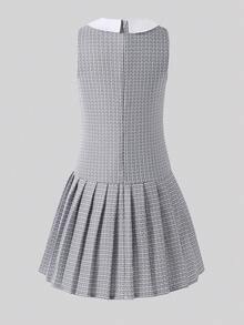 SHEIN Elladie kids 少女编织彼得潘领3D立体花朵收腰连衣裙，优雅百搭，舒适适合外出、度假、家庭聚会和生日等场合。 - 灰色 - 查看 2