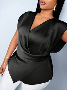 SOLERSUN Blouse asymétrique en satin à col V, couleur unie, mode décontractée élégante pour femmes en grande taille, pour le printemps et l'été, pour un usage quotidien et professionnel - Noir - Voir 1