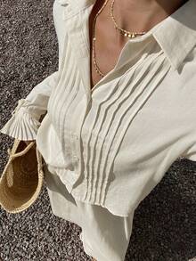 DAZY 女士翻领褶皱上衣和休闲半裙两件套 - 白色 - 查看 1