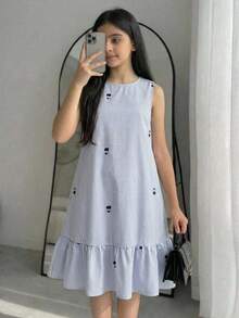 SHEIN Teen Girls' Round Neck Blue & White Striped Casual Summer Dress With Ruffle Hem - Blue - View 1