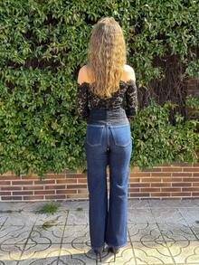 Aless PB 女士蕾丝性感透视镂空露肩长袖上衣，酒红色，适合圣诞节、万圣节、亡灵节、秋冬季叠穿 - 黑色 - 查看 2