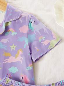 SHEIN 2件套女婴可爱彩色云朵、星星、独角兽印花短袖开衫上衣和短裤休闲舒适阻燃法兰绒睡衣套装 - 紫色 - 查看 4