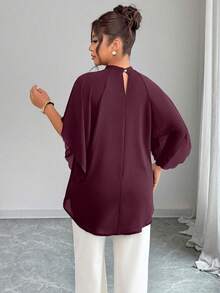 Elenzga Blusa holgada de cuello redondo, mangas fruncidas y bajo ondulado para mujer talla grande, primavera/verano - Burdeos - Ver 2