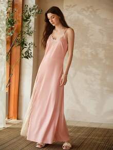 MOTF PREMIUM 女士优雅蕾丝拼接吊带睡裙及系带睡袍套装 - 粉色 - 查看 3