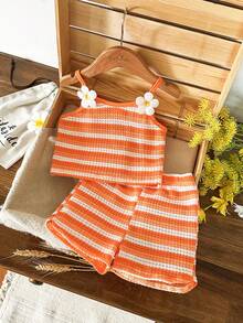 SHEIN Vintaside Kids 2 Pieces Baby Girl Fashion Holiday Pattern Camisole And Shorts Set, Suitable For Summer Vacation Travel - Orange - View 3