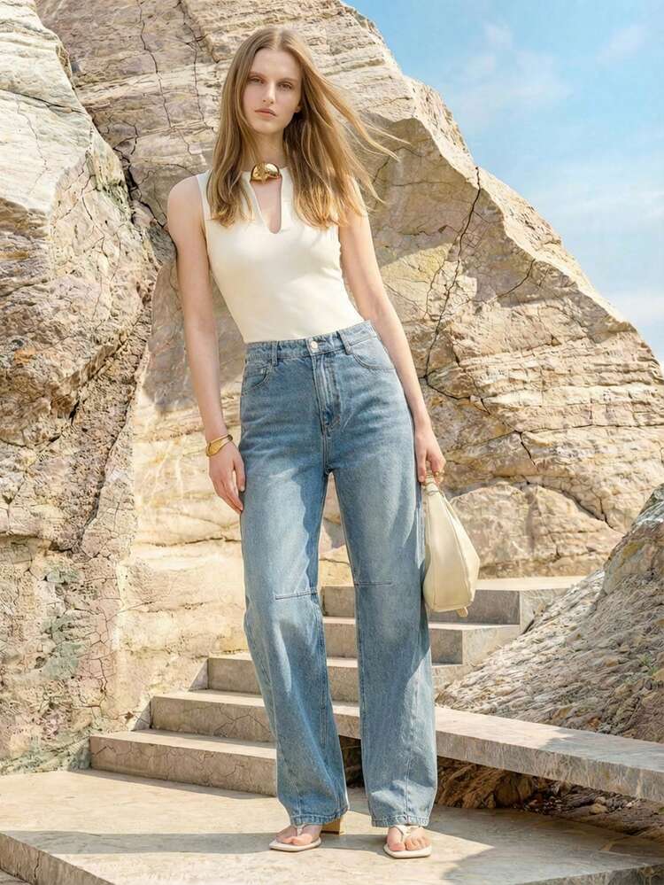 WOMEN'S CASUAL DISTRESSED STRAIGHT LEG JEANS WITH SLANT POCKETS