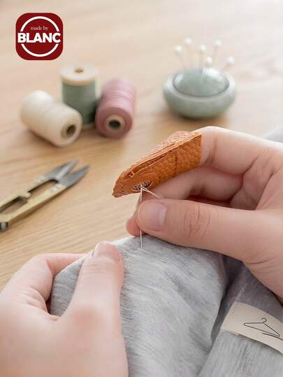 Madebyblanc 2pcs PU Leather Thimble | Sewing Thimble Finger Protector | Reusable Finger Guard For Hand Sewing & Craft Projects | Ideal Gift For Sewing Enthusiasts & DIY Crafters