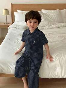 Hapijoa 男童格子短袖单排扣上衣和裤子睡衣套装 - 藏蓝色 - 查看 4