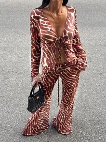 Slaydiva 不对称图案网纱薄纱长款罩衫，适合夏季海滩穿着 - 彩色 - 查看 3