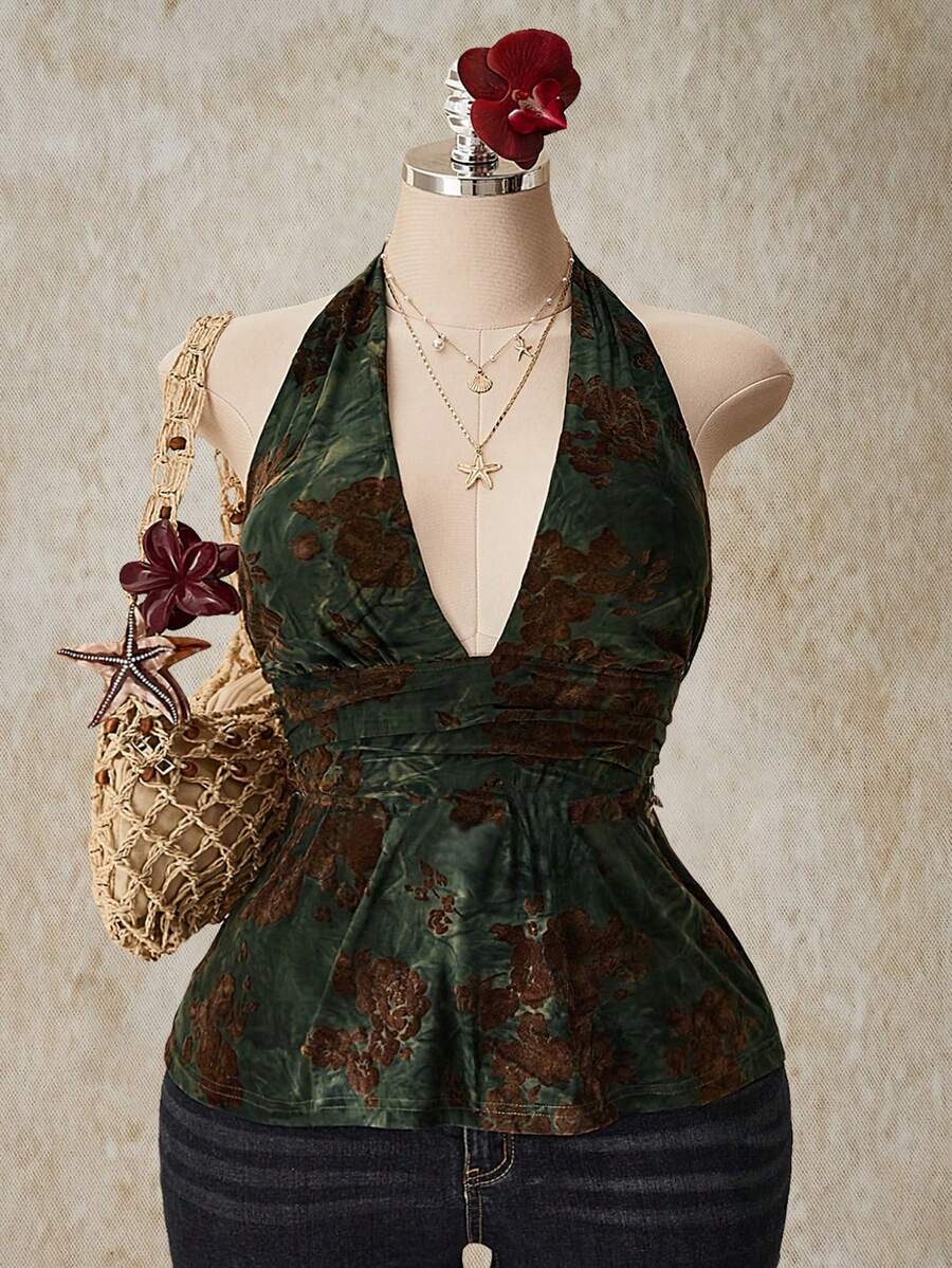 SHEIN ICON Camiseta sin espalda con lunares, estilo retro Y2K, con cuello en V, cintura ceñida y línea A, para tallas grandes. Camiseta de tirantes con lunares y escote halter, estilo babydoll con espalda descubierta. - Verde - View 1