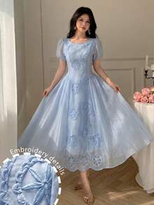 Modelyn 浪漫优雅蓝色圆领拼接刺绣修身喇叭连衣裙，春夏款 - 藍色 - 查看 6