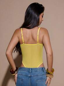 SHEIN BAE 黑色透视网纱拼接不对称连体衣，适合秋冬季、圣诞节、万圣节、亡灵节等场合穿着。 - 黃色 - 查看 2