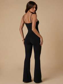 SHEIN BAE Bộ đồ lót nữ gợi cảm tối giản màu đen ôm sát, kết hợp với quần ống loe thời trang, phù hợp cho các buổi hẹn hò, hộp đêm, đi chơi, áo liền thân ôm sát, tiệc hóa trang, jumpsuit đen, lễ hội âm nhạc, bữa ăn sáng muộn. - màu đen - Xem 2