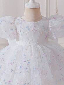 SHEIN Glamorique Kids Baby Girls' Princess Dress, Suitable For Birthday Party Birthday Formal, Wedding, Holiday, Ball Gown, With Oversized Bow, White Floral Tulle, 3D Floral Princess Dress Baby Princess Dress Baptism Dresses For Girls Baby Dress Wedding Baby Girl Dress Newborn Baby Girl Dresses Wedding Summer Elegant - White - View 4