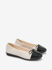 Eladyva Bailarinas con punta redonda y lazo para mujer de talla grande, en diseño de patchwork blanco y negro, con suela suave y cómoda, en diseño de bloques de color, adecuadas para primavera y otoño - Blanco y Negro - Ver 5