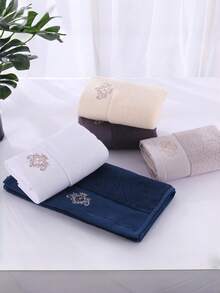 Cirelle 1pc Ultra Soft Quick Dry Towel – Super Absorbent Hand & Face Towel, Lightweight Skin-Friendly For Bathroom, Gym, Travel & Home - Multicolor - View 3