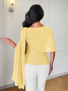 SHEIN Raffinéa 优雅百搭的宴会/节日束腰不对称设计雪纺披肩，饰有3D立体花卉图案，紫色女士上衣，春夏款 - 淡黃色 - 查看 2