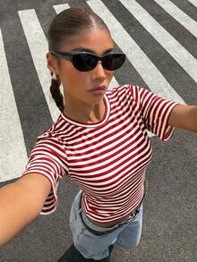 Muchica 女款夏季新款紅白條紋收腰合身短袖T恤 Pinterest風格得體OOTD 女士日常穿搭襯衫 適合女士日間休閒穿著 搭配牛仔褲的漂亮上衣 日假期場合適用 - 紅白色 - 查看 6