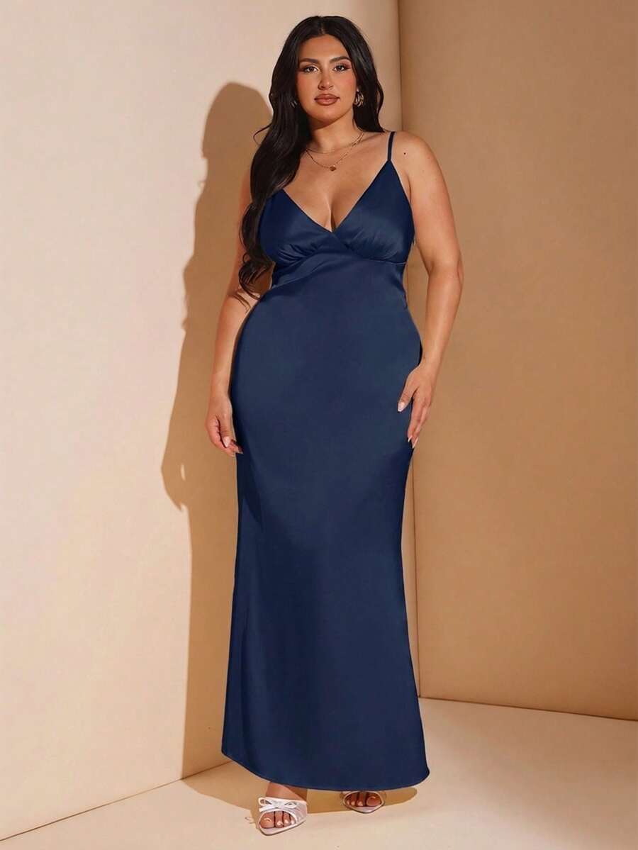 SHEIN BAE Maxikleid aus Satin mit V-Ausschnitt und rückenfreiem Design für Damen in Große Größen, Gelb, geeignet für Urlaub, Musikfestivals, Geburtstage, Brunch, Hochzeitsgäste, elegante Partykleider für Frauen, Herbstmode für Frauen, Schulkleidung, Y2K-Mode, Landoutfits für Frauen, Vintage-Kleidung für Frauen, Festivaloutfits für Frauen, Hochzeitsgastkleid für Kurven, Sommeroutfits für Frauen, Abendkleider für Frauen, Geburtstagsoutfits für Frauen, Satin-Kleid in Buttergelb für Große Größen, Satin-Abendkleid für Große Größen, langes Satin-Kleid - marineblau - Übersicht 1