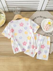 SHEIN 2pcs/Set Young Girl Floral Knit Loose Casual T-Shirt And Shorts Set - Multicolor - View 5