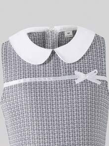 SHEIN Elladie kids 少女编织彼得潘领3D立体花朵收腰连衣裙，优雅百搭，舒适适合外出、度假、家庭聚会和生日等场合。 - 灰色 - 查看 5