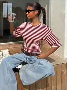 Muchica 女款夏季新款紅白條紋收腰合身短袖T恤 Pinterest風格得體OOTD 女士日常穿搭襯衫 適合女士日間休閒穿著 搭配牛仔褲的漂亮上衣 日假期場合適用 - 紅白色 - 查看 3