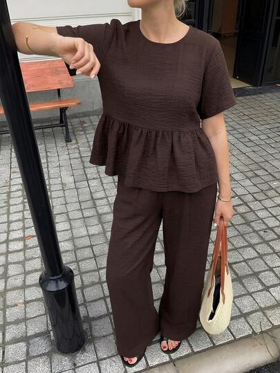 Vivie Lora Bộ đồ nữ thường ngày, màu trơn, tay ngắn, kiểu peplum và quần ống rộng, thích hợp cho phụ nữ trung niên và người cao tuổi, phù hợp cho cả đi nghỉ mát và đi làm.