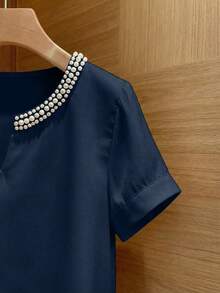 Franclia Blusa de manga corta con cuello redondo, abertura y decoración de perlas de unicolor, estilo francés de moda para mujer, primavera/verano - azul real - Ver 5