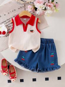 Bộ đồ hè năng động cho bé gái (cỡ nhỏ): Áo voan xếp ly màu be cổ đỏ thêu hoa anh đào, quần short viền bèo có túi giả, trang phục thường ngày cho trẻ em. - trắng - Xem 4