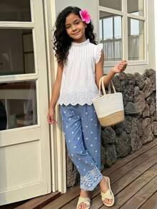 Set de 2 piezas de conjunto de verano para niñas con camisa sin mangas con cuello y pantalones con bordado floral casual - Blanco - Ver 4