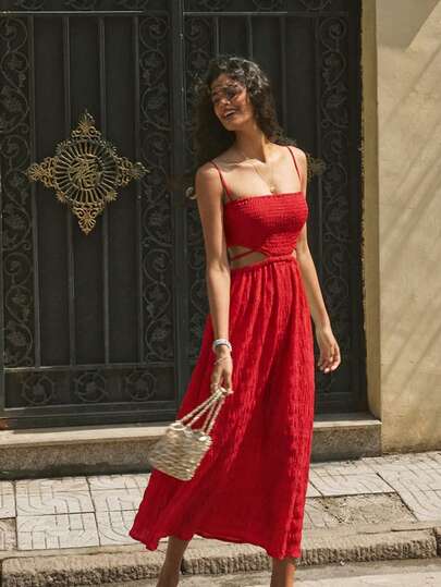 Pariaura 性感吸睛红色细肩带吊带连衣裙 - 腰部镂空系带A字飘逸下摆春夏时尚中长连衣裙；复古亮红色吊带连衣裙 - 细肩带褶皱腰部镂空系带春夏百搭中长连衣裙；魅力亮红色吊带长款连衣裙 - 细肩带镂空褶皱飘逸下摆春夏约会连衣裙