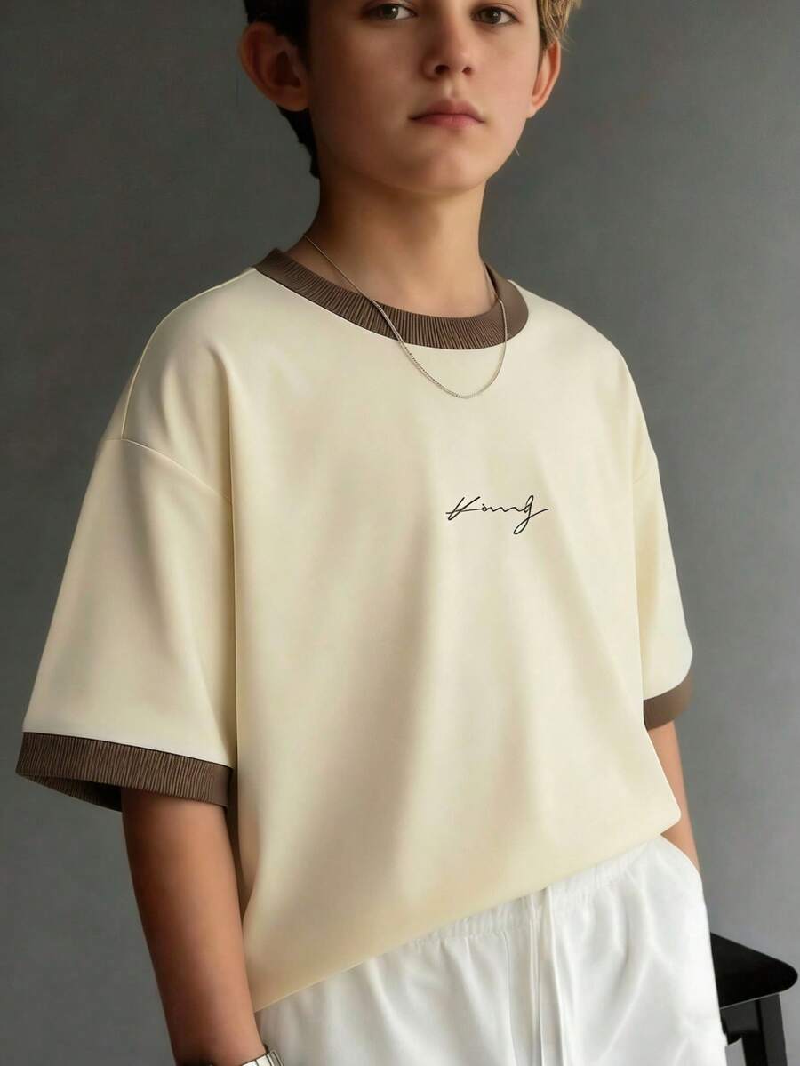 Áo thun ngắn tay cổ tròn in chữ dành cho bé trai tuổi teen, kiểu dáng thường ngày. - Màu be - Xem 1