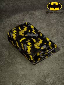 Batman X PETSIN 1 pieza Manta para mascotas con diseño de murciélago amarillo y negro, con borde negro, amigable con la piel, toalla suave para gatos y perros - Negro - Ver 6