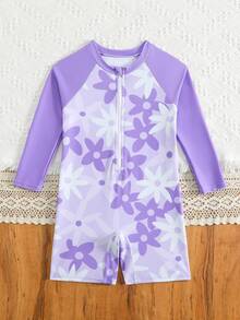 SHEIN Playful Pals 女童泳衣，连体泳衣，浅紫色婚纱图案，高弹面料，亲肤舒适柔软，长袖，前中拉链连体设计，撞色插肩袖，单件式，清新婚纱风格，柔软亲肤，适合女童泳装、夏季海滩度假、泳池嬉戏，时尚休闲精致泳装，适合夏季度假、夏季海滩、泳池边、游泳池、夏季假期、派对、休闲度假。 - 淡紫色 - 查看 3