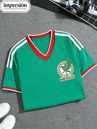 Copa Mundial 2026, Copa Mundial EE. UU.-Canadá-México, Sayu, Novedad, Ropa de hombre, Mascota de la Copa Mundial, Camiseta de manga corta para hombre con temática de la Copa Mundial, Camiseta para hombre, Estampada con un exquisito patrón temático de la Copa Mundial, Jersey, Líneas de hombros, Cuello, Puños, Diseño de bloques de color, Tejido cómodo, Largo regular, Ropa esencial para los partidos de la Copa Mundial, Ropa para eventos