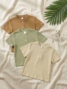 SHEIN Playful Pals 3 áo thun polo Henley ngắn tay cho bé trai, phong cách Quiet Luxury, kiểu dáng tiện dụng thanh lịch, màu khaki tông rừng, gân nổi, cài nút, chất mềm nhẹ, mặc thường ngày, đi lễ, đi chơi, mùa hè xuân thu - Nhiều màu - Xem 11