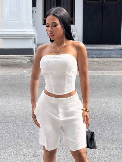 Slaydiva Lễ hội âm nhạc Xuân Hè mới Ngày lễ tình nhân Lễ Phục sinh Đám cưới Kỳ nghỉ hè Kỳ nghỉ biển Thường ngày Thanh lịch Đi làm Trang phục hàng ngày Trang phục công sở Kỳ nghỉ Tiệc tùng Du thuyền Phong cách cơ bản Phong cách phổ biến Hẹn hò hàng ngày Phong cách Y2K Gợi cảm Áo quây cổ chữ V với họa tiết xương cá Áo trắng Áo sơ mi cổ chữ V trắng + Quần năm mảnh có túi Quần short Bộ đồ trắng Bộ hai mảnh dành cho nữ -Z