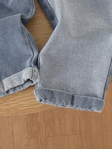 SHEIN Baby Boy Casual Basic Long Sleeve T-Shirt And Pocket Denim Bib Pants Set - Blue - View 8