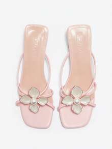 2.0-2025 Sandal quai hoa đính ngọc trai giả kiểu Pháp, hở mũi, gót trung bình, đa năng dành cho nữ, hàng mới về mùa hè 2025 - Hồng - Xem 4