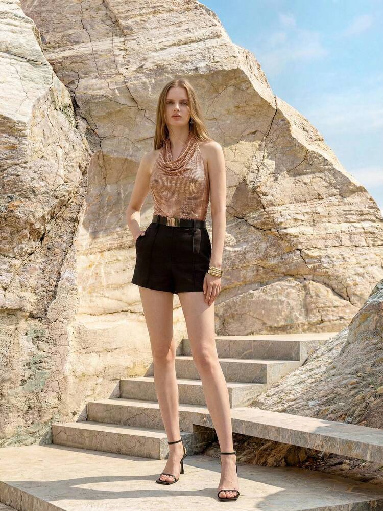 BELTED SLANT POCKET SHORTS