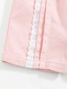 Baby Mädchen Neue Locker Washed Denim-Shorts, Rosa mit Weißer Spitzenborte. Aus leichtem, weichem Baumwolldenim, ein Muss für modebewusste Mädchen. Geeignet für Frühling/Sommer, einfach und stilvoll, vielseitig für tägliches Outfit, Fotoshootings, Zusammenkünfte. Frühling/Sommer 2026 Neuerscheinung - Pink - Übersicht 11