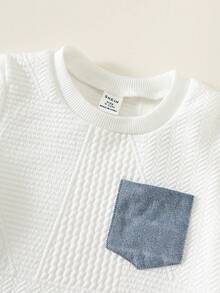 2pcs/Set Baby Boy White Summer Casual Vacation Outfit,Knit Textured Patchwork T-Shirt With Denim Pocket And Elastic Waist Blue Denim Shorts Set - Multicolor - View 5