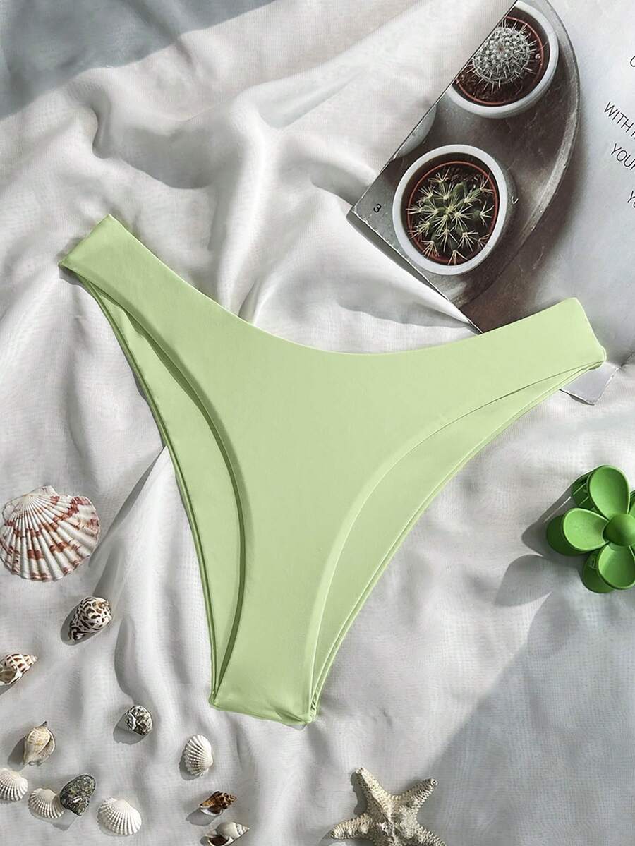 SHEIN Swim 纯色泳裤,适合海滩度假,比基尼套装,女士丁字裤泳装,全包臀泳裤,一口价泳衣,女士比基尼泳裤,女士泳装下装 - 綠色 - 查看 1