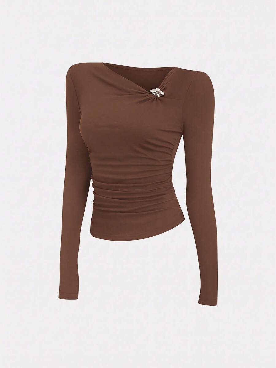 Sweetra Vintage American Design Asymmetrical Asymmetric Shoulder T-Shirt, Slim Fit Stylish Women Tee For Autumn - Brown - View 1