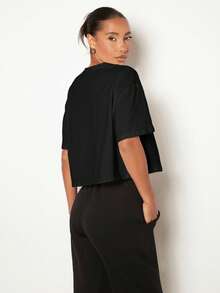 SHEIN BASICS 女款素色圓領休閒百搭日常穿搭T恤夏季上衣 - 黑色 - 查看 3