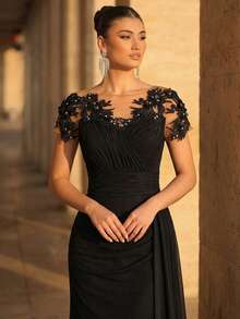 Aureia Robe élégante et luxueuse avec volants en dentelle pailletée brodée, appliques en dentelle, tricot élastique. Manches transparentes et jupe sirène. Convient pour le mariage, la fête, les vacances, la mariée, la mère de la mariée, la robe de soirée. - Noir - Voir 5